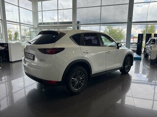 2017 Mazda CX-5 II, белый, 2445000 рублей, вид 4