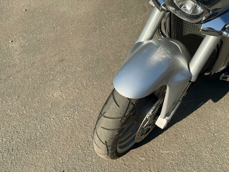 2006 Suzuki Boulevard M109R, серебристый, 999000 рублей, вид 5