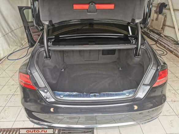2016 Audi A8 Long III (D4) Рестайлинг, чёрный - вид 12