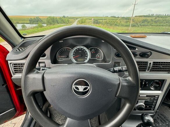 2011 Daewoo Nexia I Рестайлинг, красный, 140000 рублей - вид 8