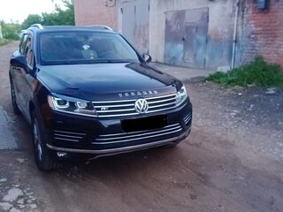 2016 Volkswagen Touareg II Рестайлинг, чёрный, 4500000 рублей, вид 1
