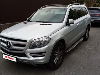 2013 Mercedes-Benz GL-Класс 550 II (X166), серебристый, 3900000 рублей, вид 1