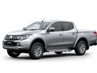 2018 Mitsubishi L200 V, серебристый, 1800000 рублей, вид 1