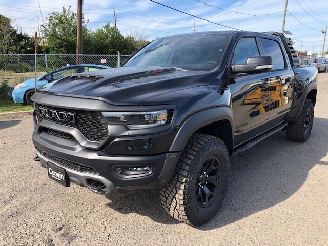 Открыть фотографии: Ram 1500 V