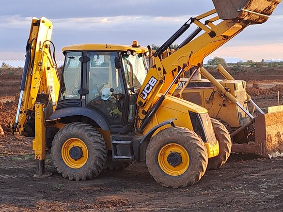 2018 JCB 3CX, жёлтый, 9000000 рублей - вид 6