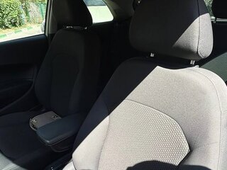 2011 Audi A1 Sportback I (8X), белый, 950000 рублей, вид 4
