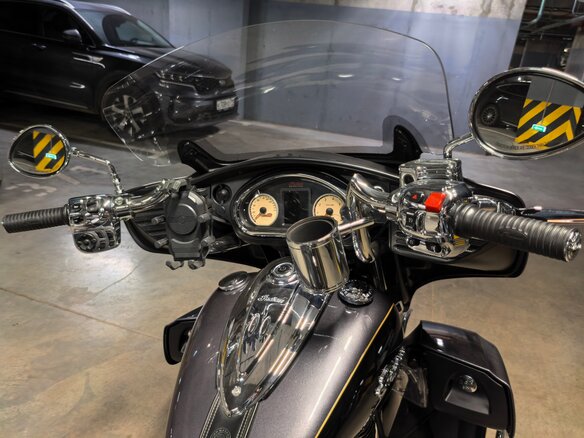 2016 Indian Roadmaster, серебристый, 1450000 рублей - вид 6