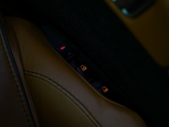 2012 Aston Martin Virage II, чёрный, 5349046 рублей - вид 11