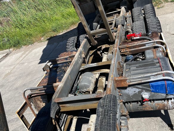 2012 Sinotruk Howo Прочие Кабины, белый, 3000000 рублей - вид 13