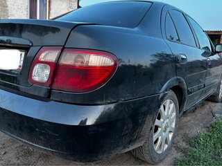 2004 Nissan Almera II (N16) Рестайлинг, чёрный, 380000 рублей, вид 3