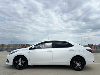 2019 Toyota Corolla XII (E210), белый, 1869000 рублей, вид 2