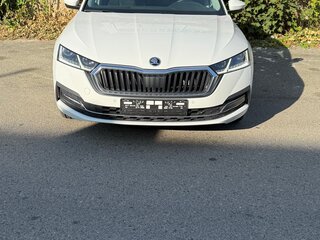 2021 Skoda Octavia IV (A8), белый, 2900000 рублей, вид 1