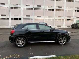 2015 Mercedes-Benz GLA 200 I (X156), чёрный, 2500000 рублей, вид 4