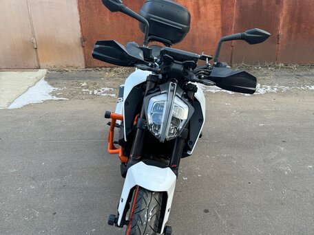 2018 KTM 390 Duke, белый, 500000 рублей, вид 4