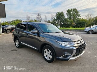 2015 Mitsubishi Outlander III Рестайлинг 2, серый, 1799000 рублей, вид 3