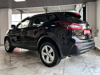 2020 Nissan Qashqai II Рестайлинг, чёрный, 1569000 рублей, вид 4