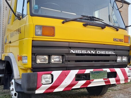 1989 Nissan Diesel, жёлтый, 1650000 рублей, вид 1