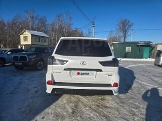 2020 Lexus LX 570 III Рестайлинг 2, белый, 10300000 рублей, вид 1