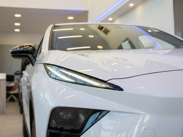2026 Omoda C5 II, белый, 2375010 рублей - вид 3