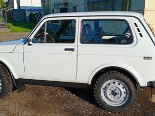 1998 Lada (ВАЗ) 2121 (4x4) I Рестайлинг, белый, 3000000 рублей, вид 5