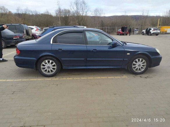 2006 Hyundai Sonata ТагАЗ IV (EF) Рестайлинг, синий, 250000 рублей - вид 5