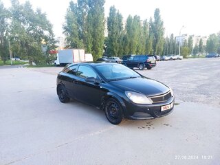 2008 Opel Astra GTC H Рестайлинг, чёрный, 399999 рублей, вид 3