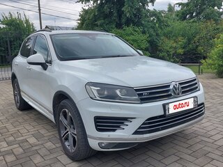 2015 Volkswagen Touareg II Рестайлинг, белый, 3790000 рублей, вид 1