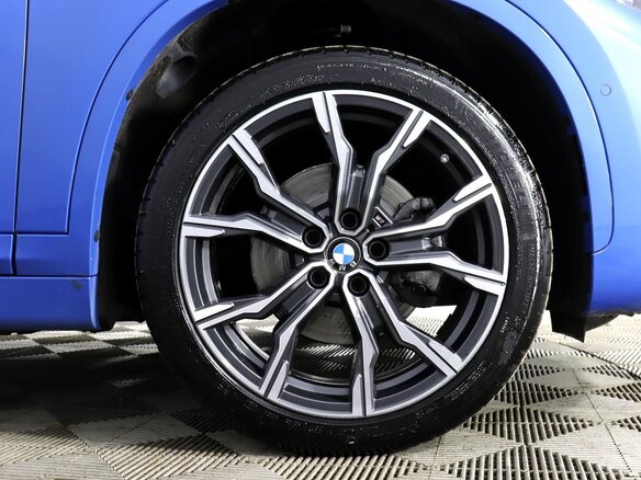 2020 BMW X1 18d xDrive II (F48) Рестайлинг, синий - вид 17