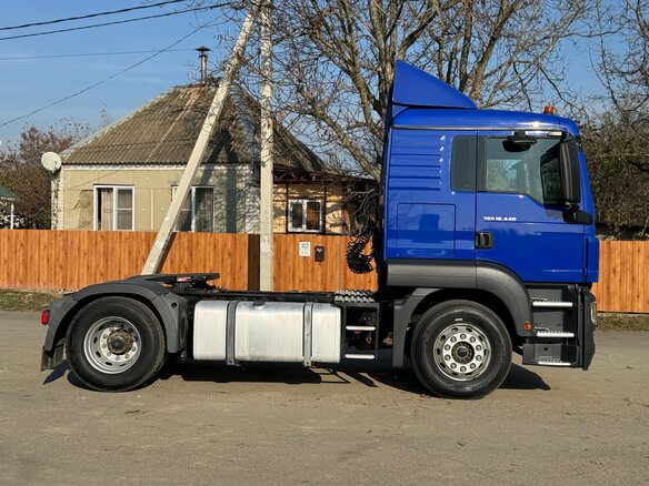 2011 MAN TGS, синий, 3350000 рублей - вид 8