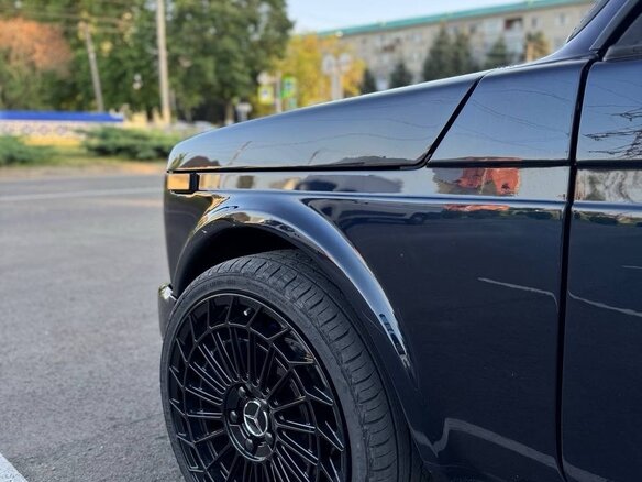 2018 Lada (ВАЗ) 2121 (4x4) I Рестайлинг, чёрный, 1100000 рублей - вид 12