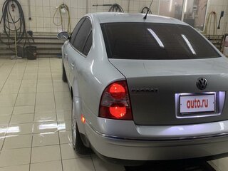 2005 Volkswagen Passat B5 Рестайлинг, серебристый, 750000 рублей, вид 3
