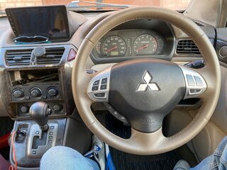 1999 Mitsubishi Chariot Grandis III, серый, 680000 рублей, вид 1