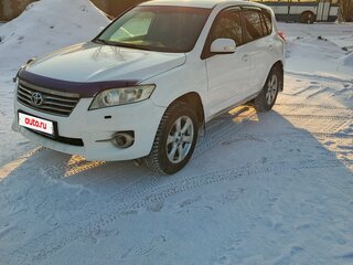 2011 Toyota RAV4 III (XA30) Рестайлинг, белый, 1670000 рублей, вид 1