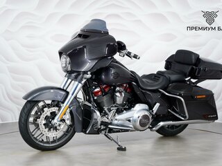 2019 Harley-Davidson CVO Street Glide, чёрный, 2577000 рублей, вид 3