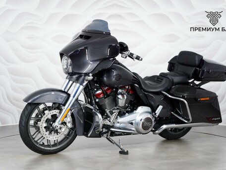 2019 Harley-Davidson CVO Street Glide, чёрный, 2577000 рублей, вид 3