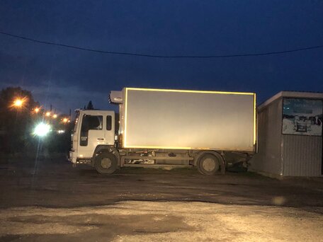 2005 Volvo FL, белый, 3100000 рублей, вид 1