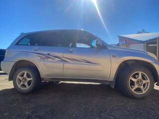 2001 Toyota RAV4 II (XA20), серый, 800000 рублей, вид 4