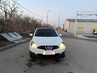 2012 Nissan Qashqai I Рестайлинг, белый, 1390000 рублей, вид 1
