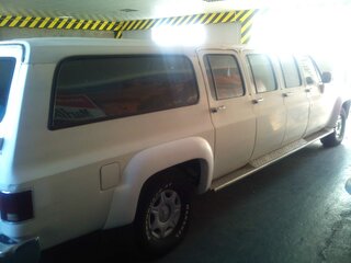 1984 Chevrolet Suburban VII, белый, 780000 рублей, вид 3