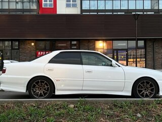 1999 Toyota Chaser VI (X100) Рестайлинг, белый, 2300000 рублей, вид 5