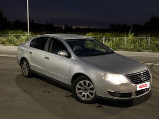 2010 Volkswagen Passat B6, серебристый, 490000 рублей, вид 1