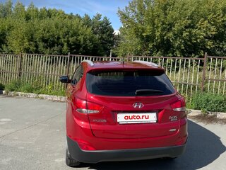 2010 Hyundai ix35 I, красный, 950000 рублей, вид 5