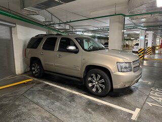 2011 Chevrolet Tahoe 6AT III, бежевый, 1600000 рублей, вид 2