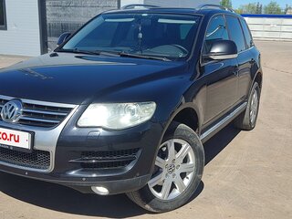 2008 Volkswagen Touareg I Рестайлинг, чёрный, 990000 рублей, вид 2