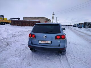 2008 Volkswagen Touareg I Рестайлинг, серый, 1500000 рублей, вид 2