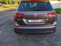 2019 Volkswagen Tiguan II, коричневый, 2200000 рублей - вид 3