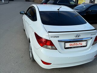 2014 Hyundai Solaris I, белый, 695000 рублей, вид 5