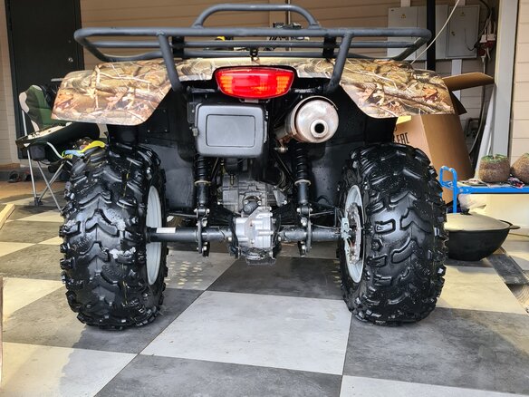 2012 Suzuki EIGER, коричневый - вид 1