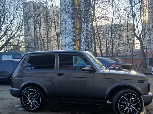 2016 Lada (ВАЗ) 2121 (4x4) Urban I Рестайлинг, коричневый, 530000 рублей - вид 5