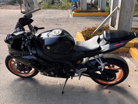 2007 Suzuki GSX-R 1000, чёрный, 624000 рублей, вид 5